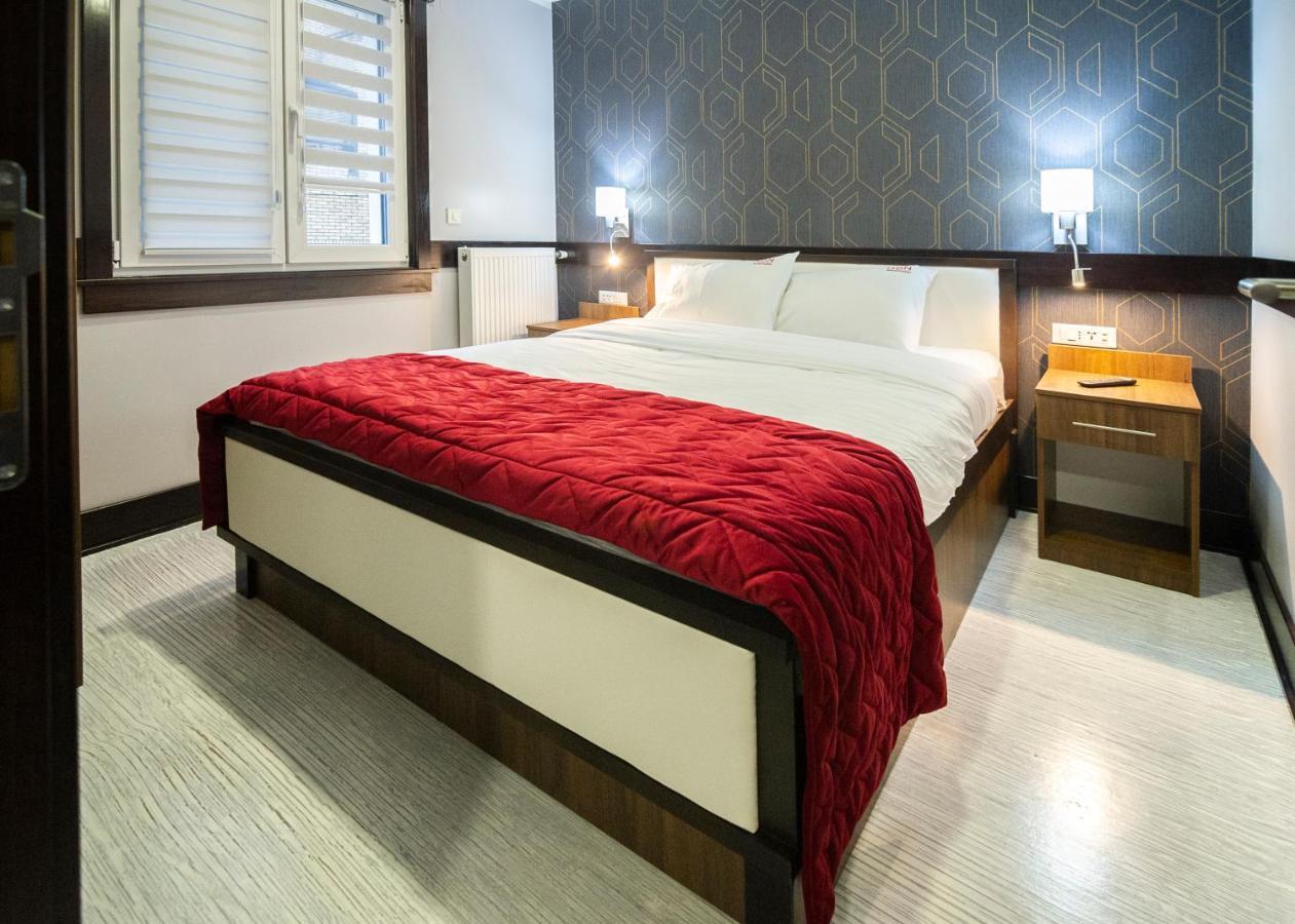 Nbn National Co Aparthotel Ιβάνιτσα Εξωτερικό φωτογραφία